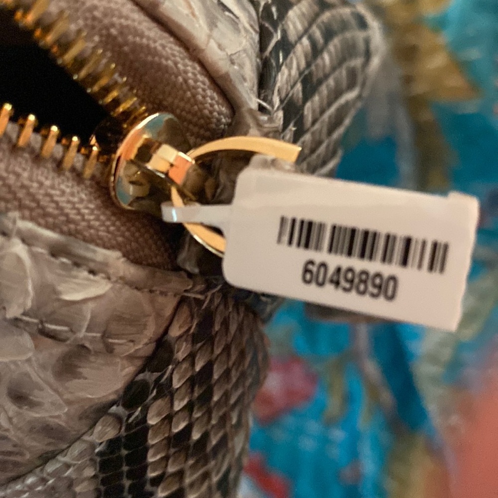 Nwot Genuine Python Tote 12x11x5 - image 8